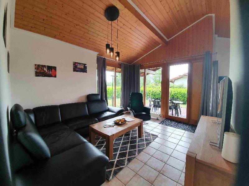 Ferienhaus Vier Pfoten Schweiburg Eksteriør bilde